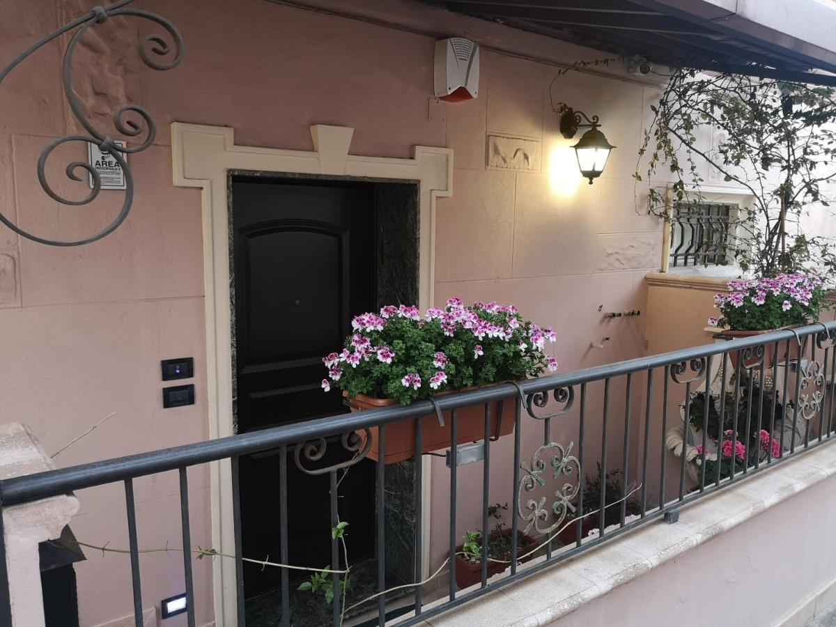 Marilyn Reggio di Calabria Exterior foto